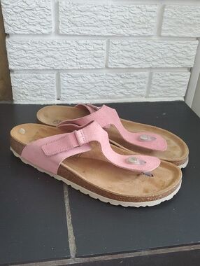 Biostep Pink Suede Toe-Post Comfort Sandals Sz 9.5 Summer Resortwear Leisure